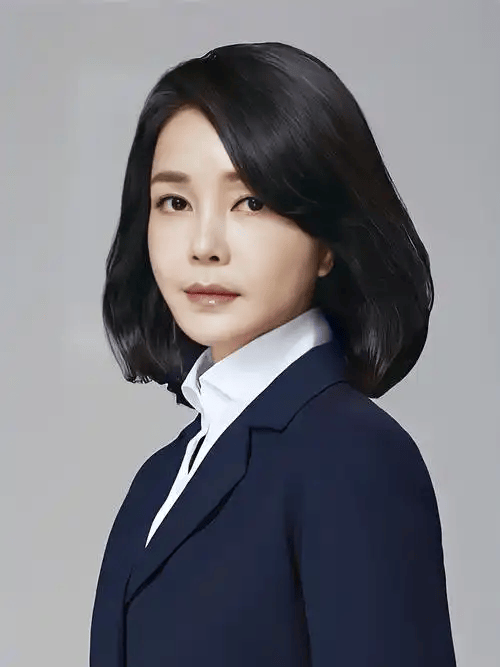 金建希系患重度抑郁症住院,尹锡悦结束庭审后守病房陪护