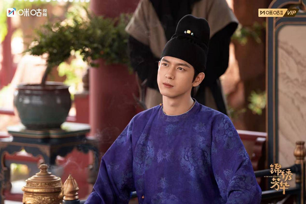 专访李现：剧中蒋长扬牡丹抱负相投，剧外与杨紫是同频好友