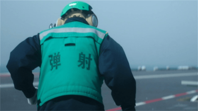 福建舰距服役只差最后一步,央视无码展示!背后是对美的硬气宣告