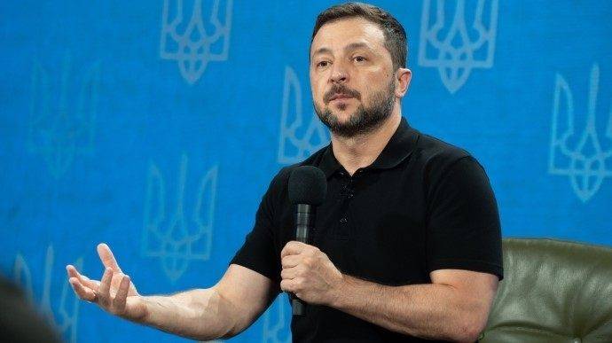 泽连斯基提议:允许22岁以下男性公民离境