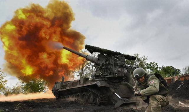 10万大军压境北约，普京递话，美印罕见全部入场！唯独少了中国？