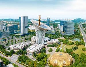 永清环保与灵伴科技携手，打造AR工业环保智能化解决方案