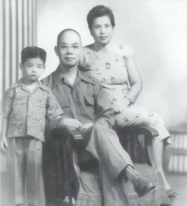 国家安全部披露：吴石将军在台湾就义后，周恩来总理作出指示